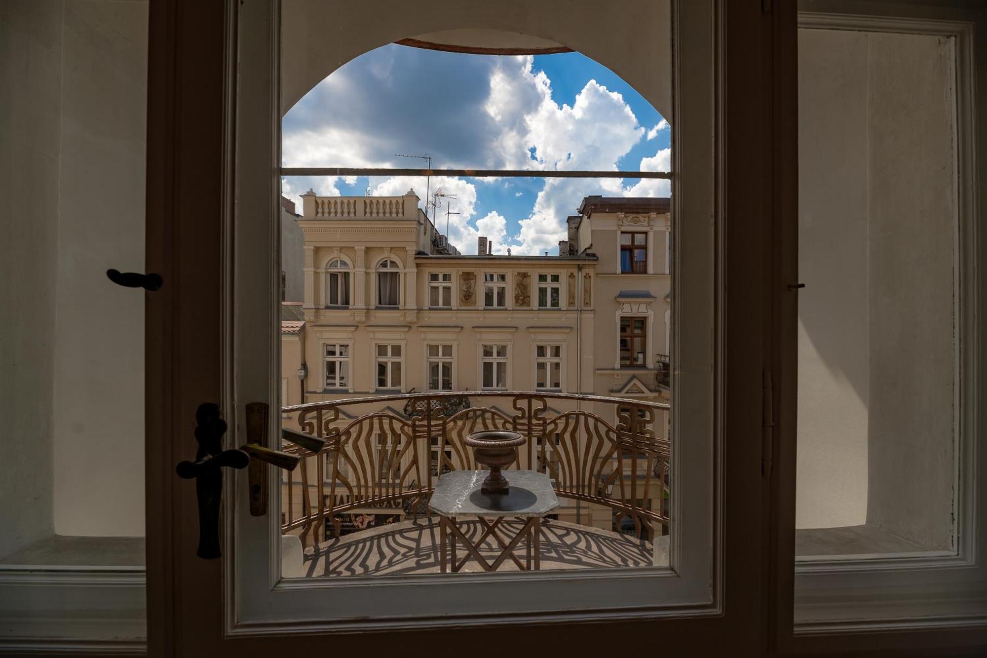 Secesja Prosta 10 - Apartament Teatralny *